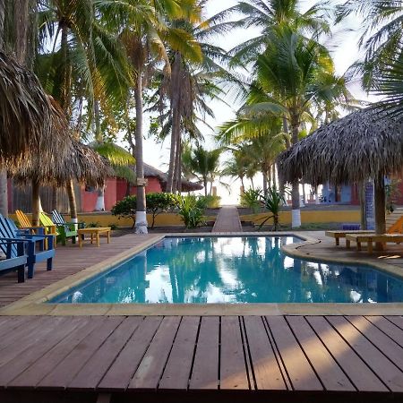Hotel Pez De Oro Монтеррико Экстерьер фото